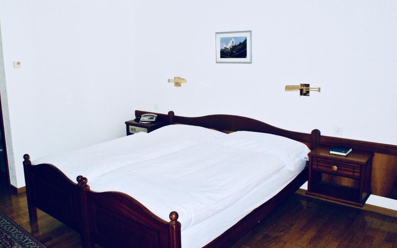 Hotel du Pont Brigue Extérieur photo